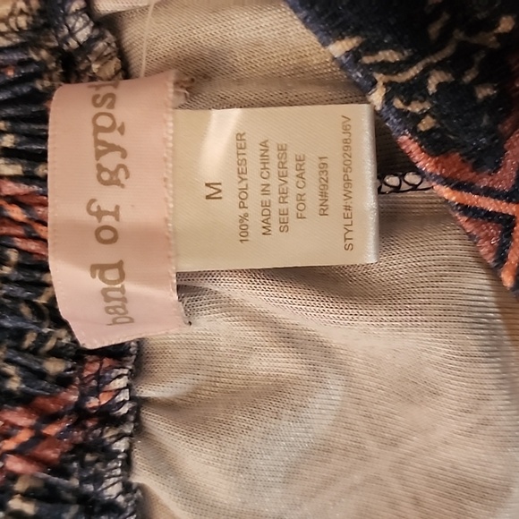 NWT BAND OF GYPSIES | Velvet Boho Bell Bottom Pants Size Medium - Picture 5 of 5